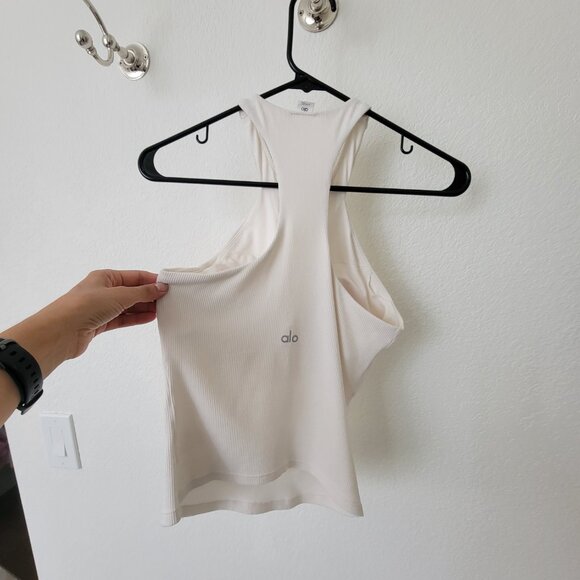 Alo Ribbed Mesmerize Bra Tank S Ivory - Picture 7 of 9